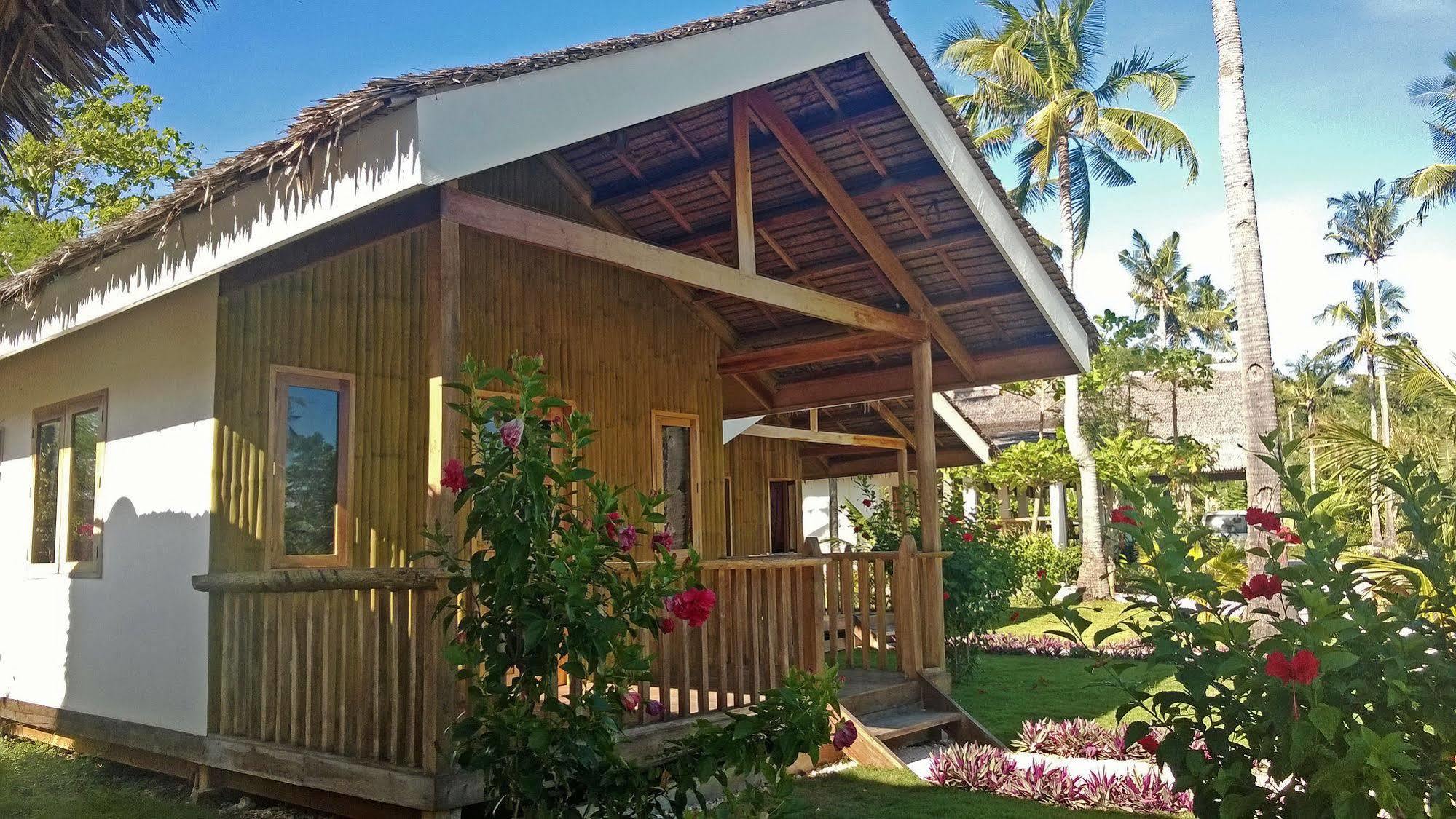 Kawayan Holiday Resort Сикихор Экстерьер фото