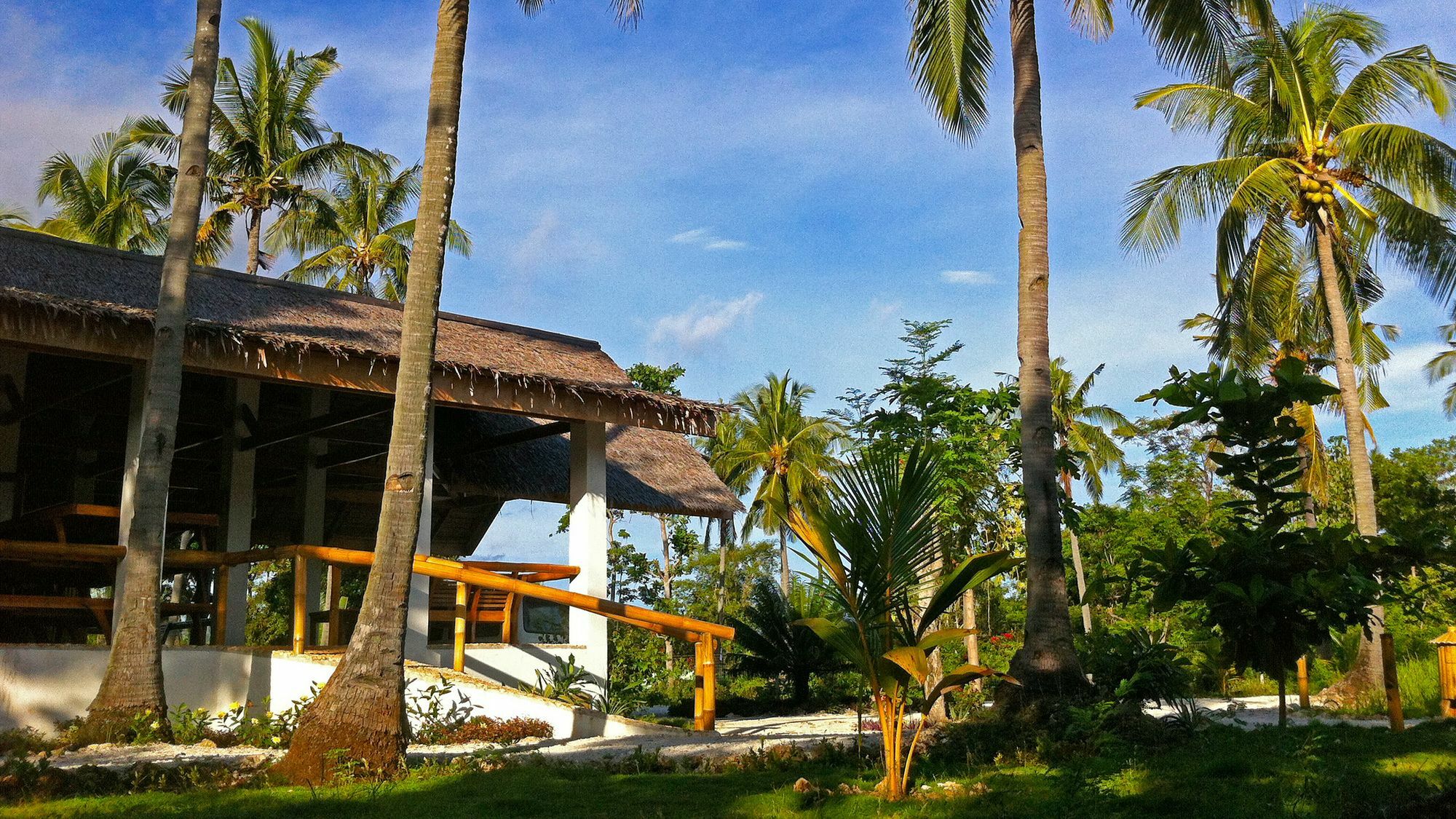 Kawayan Holiday Resort Сикихор Экстерьер фото